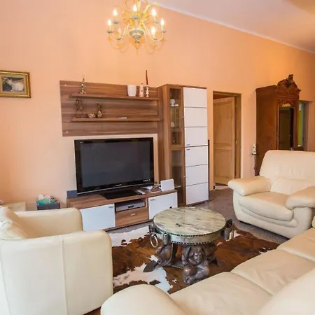 Ferienwohnung Fuer 8 Personen Ca 150 Qm In Porec, Istrien Istrische Riviera * Porec