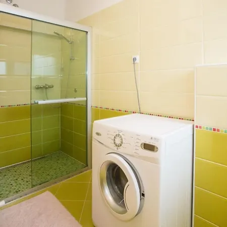 Ferienwohnung Fuer 8 Personen Ca 150 Qm In Porec, Istrien Istrische Riviera Apartment Porec